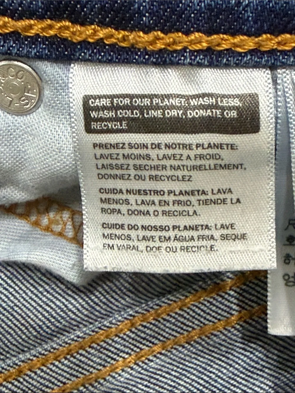 Levi's 502 Men's Dark Blue Denim Jeans 36 x 30, Classic Straight Fit